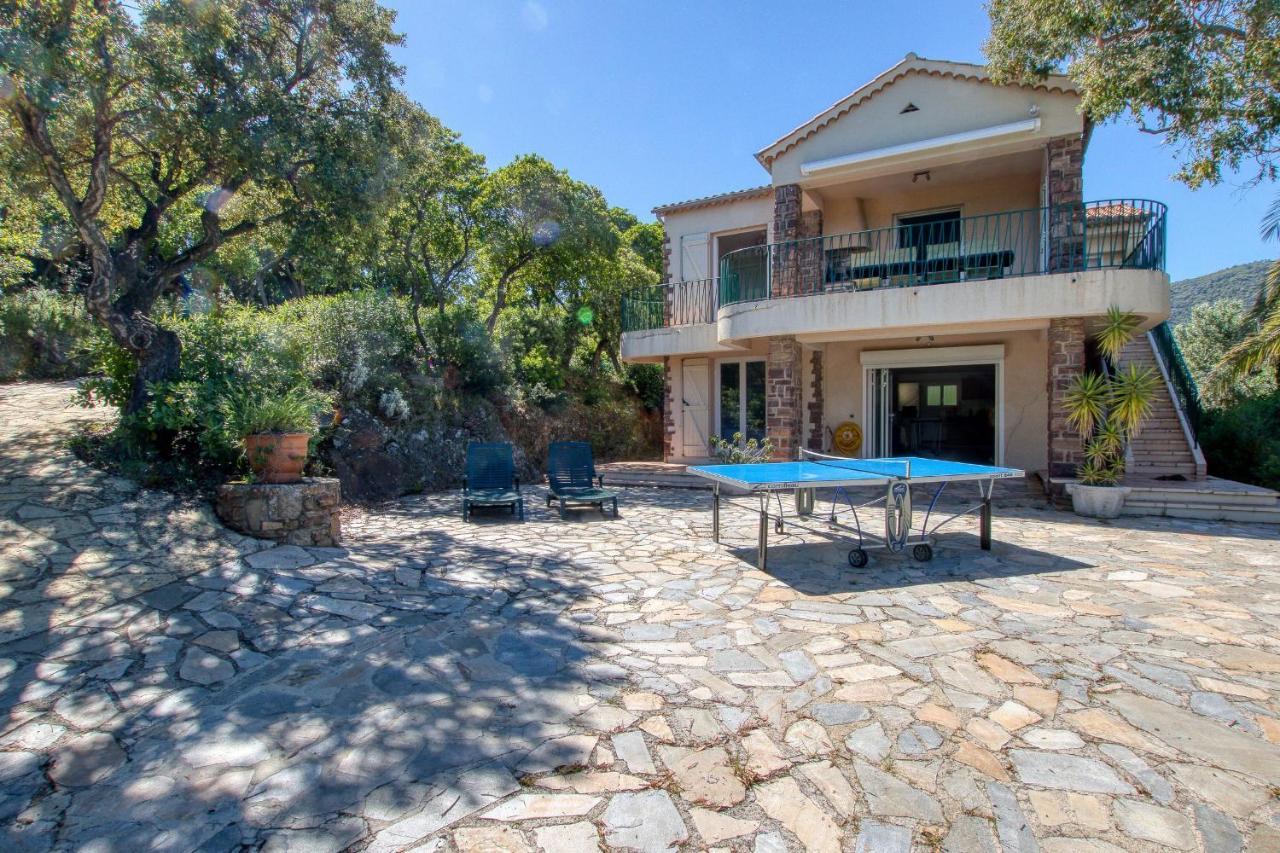 Villa Cavalaire Sur Mer Exterior foto