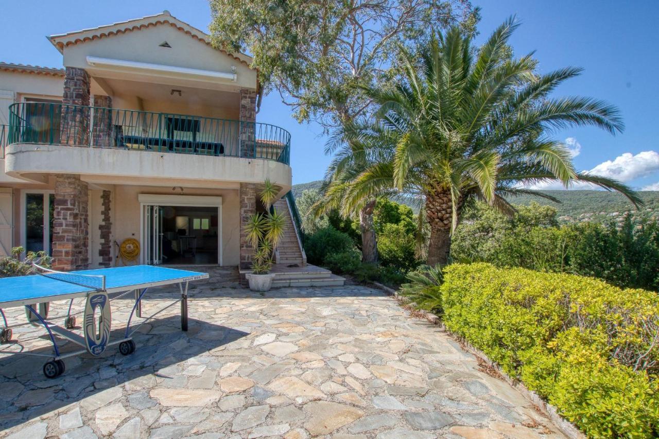 Villa Cavalaire Sur Mer Exterior foto